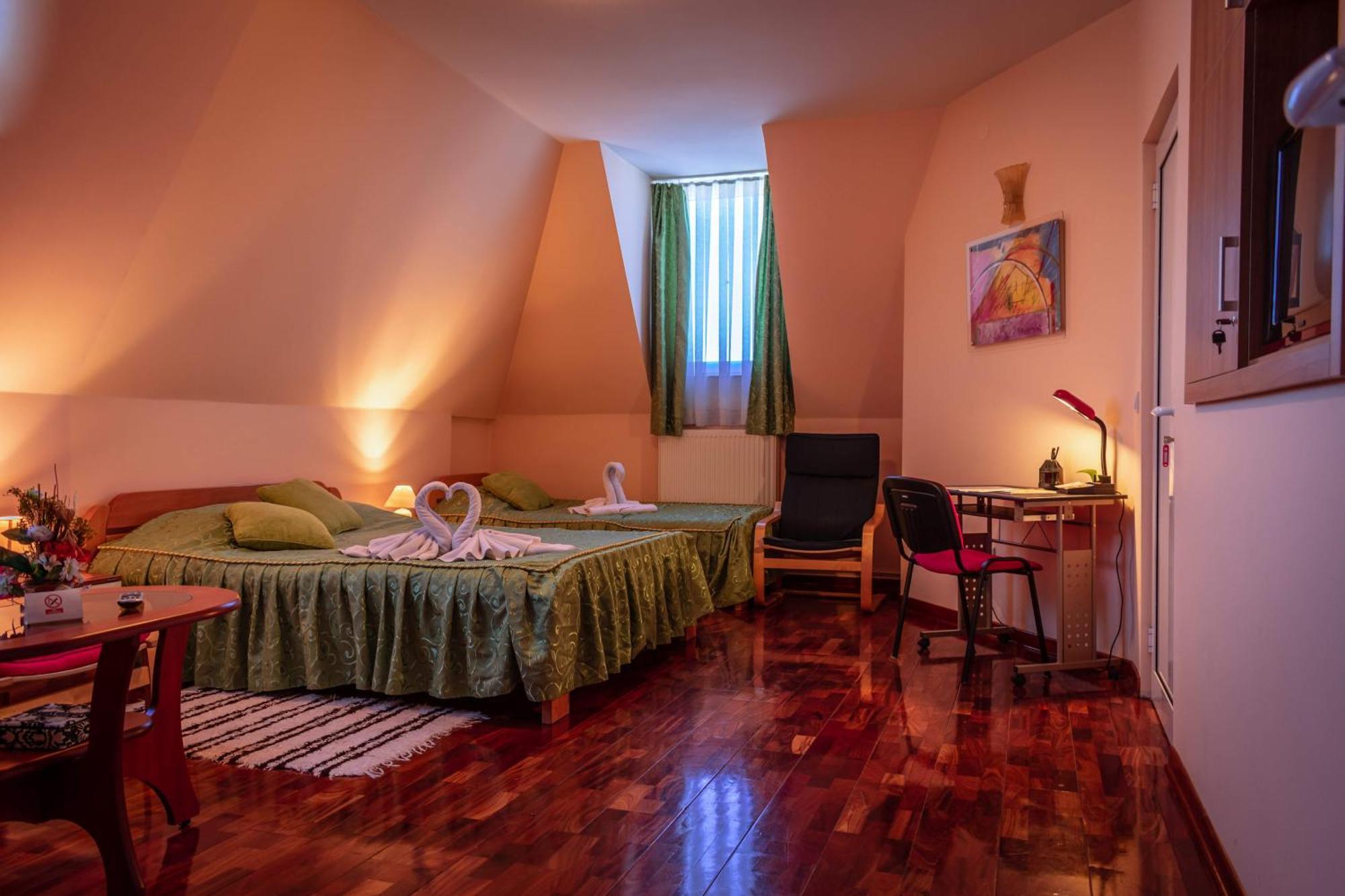 Garni Hotel Lama Kragujevac Room photo